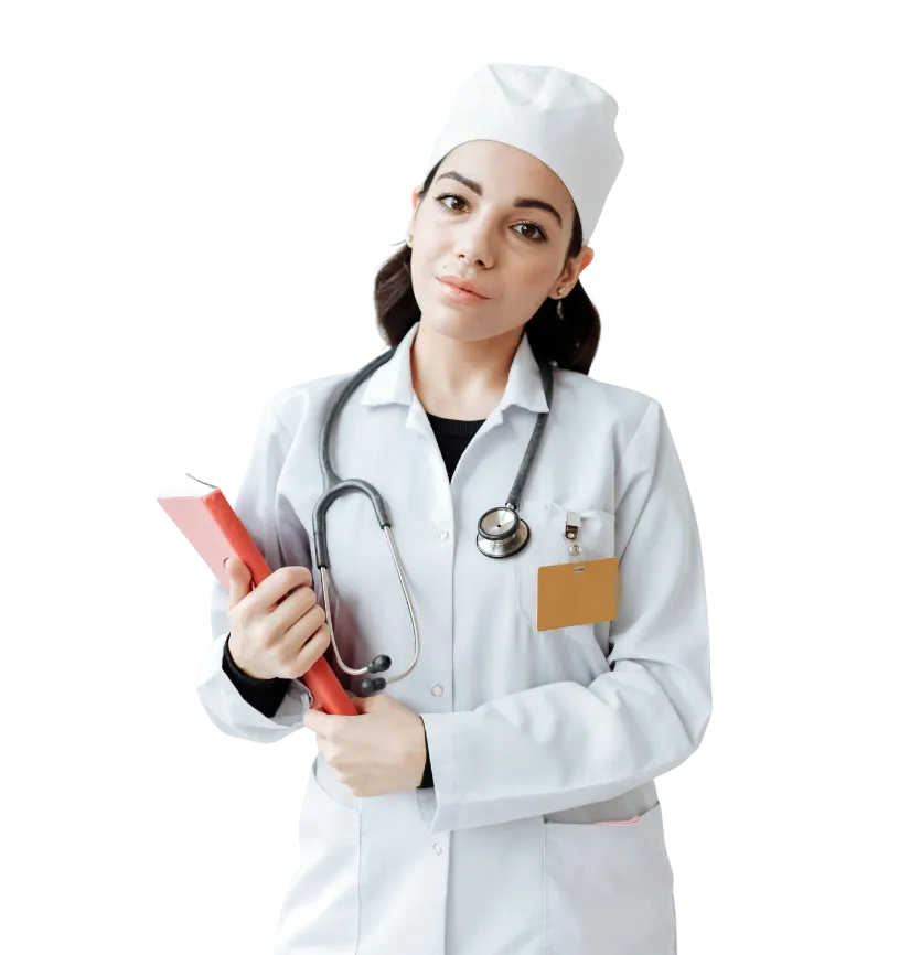 Doctoriță purtând halat alb și bonetă, ținând un dosar roșu, cu stetoscopul în jurul gâtului.